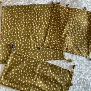 3 Calma House Pillow Shams